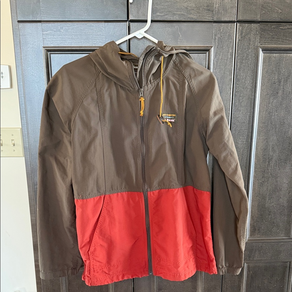 Women’s LLbean Two-Tone Hooded Jacket, M